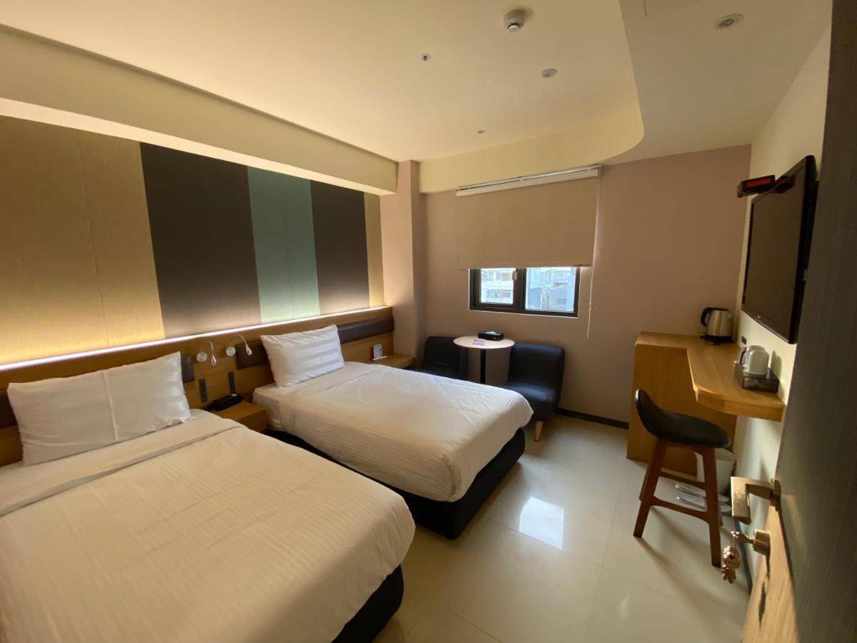 Pingtung 富光商旅酒店 外观 照片